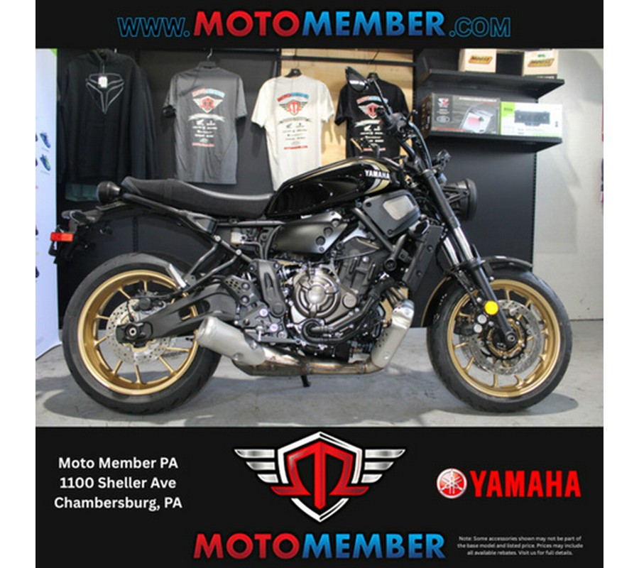 2025 Yamaha XSR 700