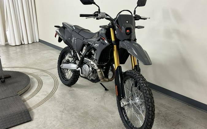 2026 Suzuki DR-Z4S+ (DR-Z400SPM6)