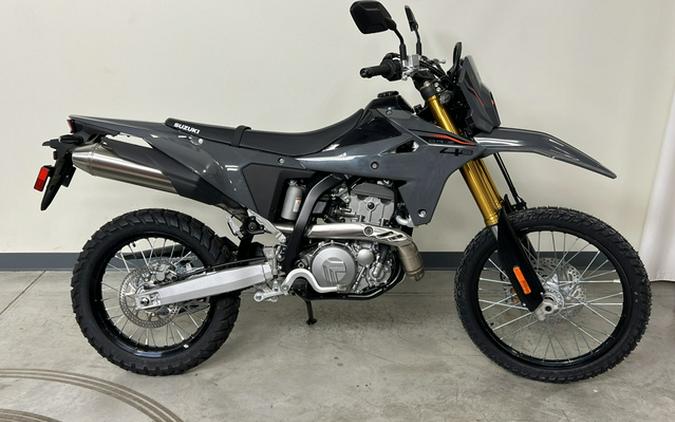 2026 Suzuki DR-Z4S+ (DR-Z400SPM6)