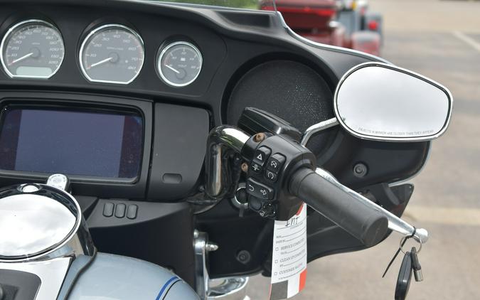 FLHTCUTG 2023 Tri Glide® Ultra