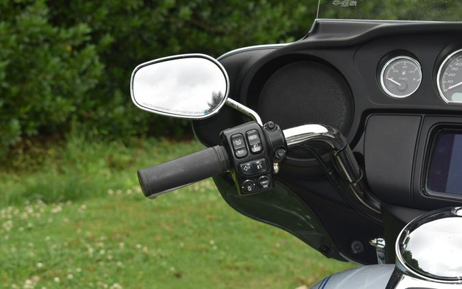 FLHTCUTG 2023 Tri Glide® Ultra