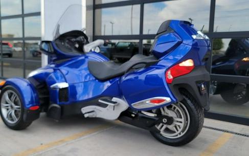 2012 Can-Am® Spyder® RT-S SE5