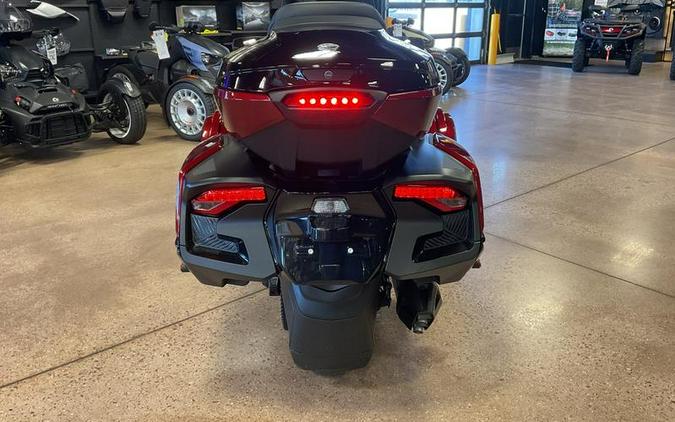 2024 Can-Am® Spyder RT Limited Dark Wheels