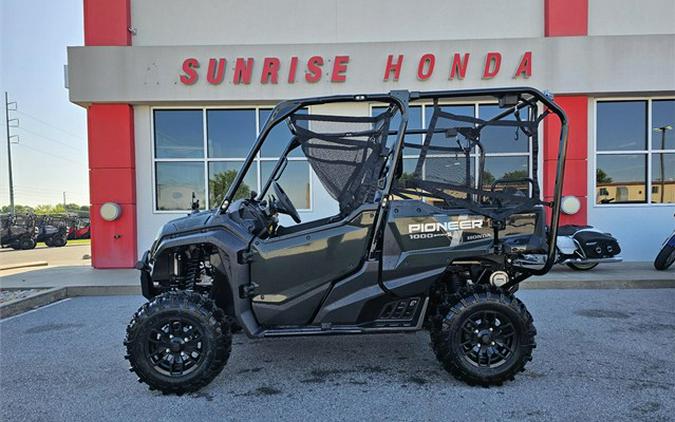 2024 Honda Pioneer 1000-5