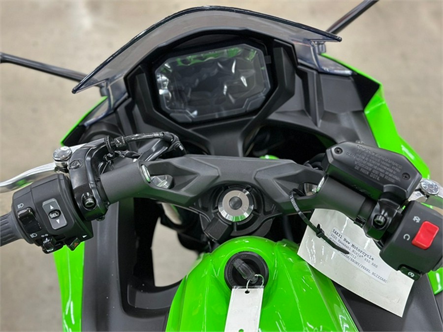 2025 Kawasaki Ninja?? 650 ABS ABS