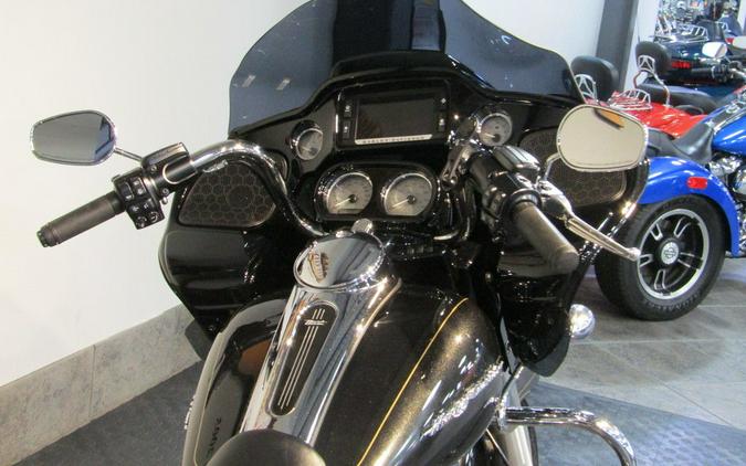 2016 Harley-Davidson® FLTRXS - Road Glide® Special