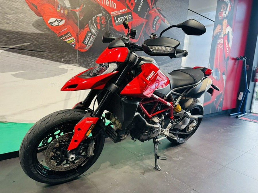 2021 Ducati Hypermotard 950 Ducati Red