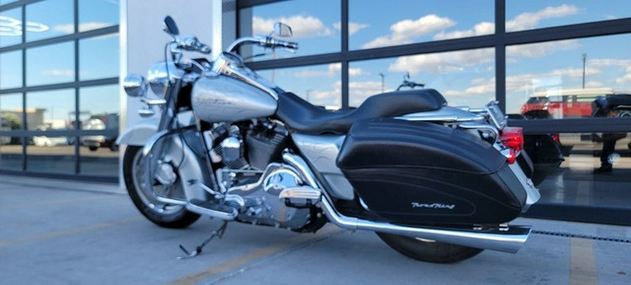 2004 Harley-Davidson Road King Custom - FLHRSI