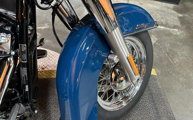 2021 Harley-Davidson Softail FLHC - Heritage Classic