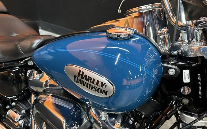 2021 Harley-Davidson Softail FLHC - Heritage Classic
