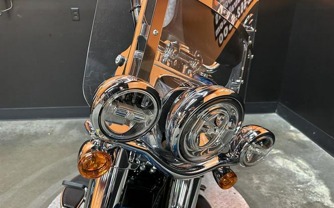 2021 Harley-Davidson Softail FLHC - Heritage Classic