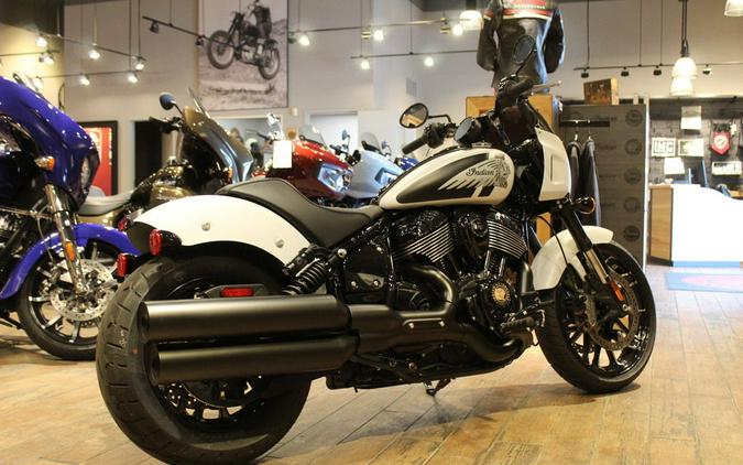 2024 Indian Motorcycle® Sport Chief® Base