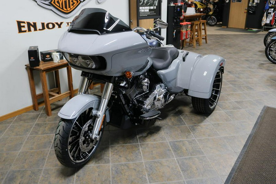 2024 Harley-Davidson® FLTRT - Road Glide® 3