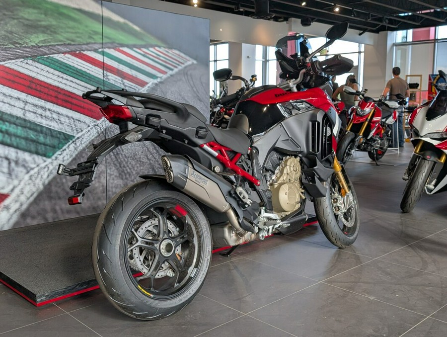 2025 Ducati Multistrada V4 Pikes Peak