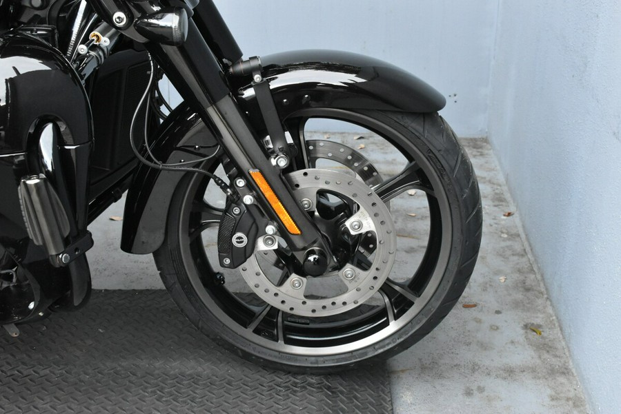 2021 Harley-Davidson CVO Tri Glide