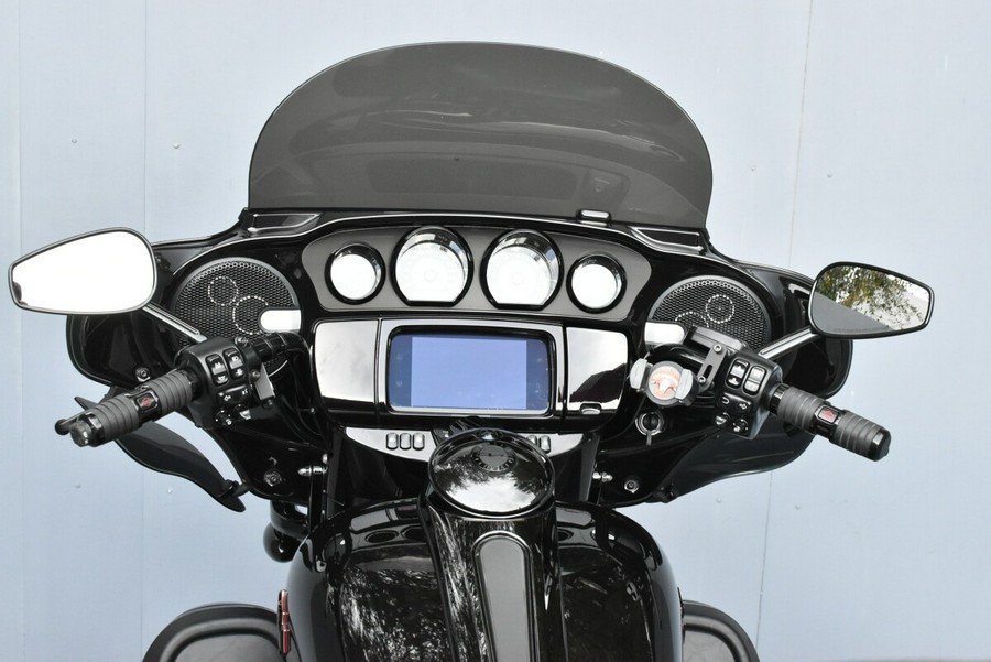 2021 Harley-Davidson CVO Tri Glide