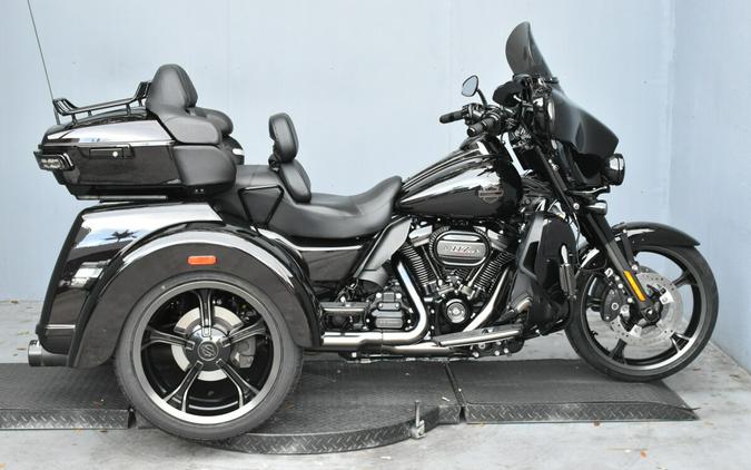 2021 Harley-Davidson CVO Tri Glide