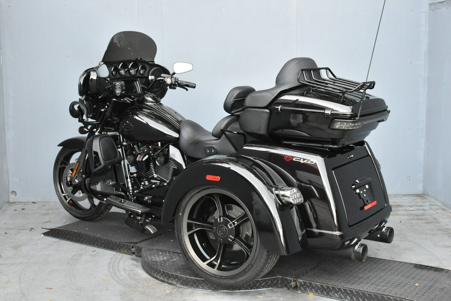 2021 Harley-Davidson CVO Tri Glide