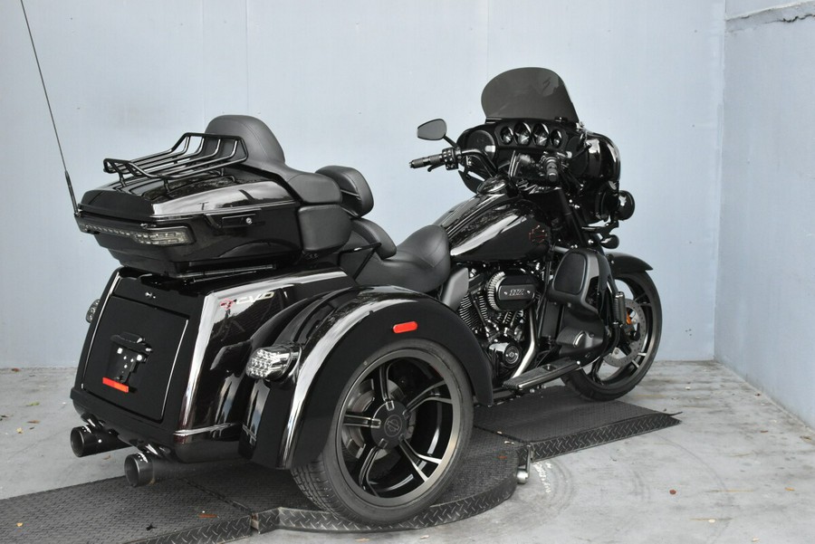 2021 Harley-Davidson CVO Tri Glide