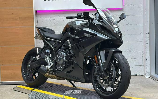 2025 Suzuki Gsx-8r