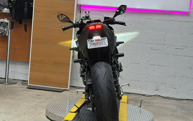 2025 Suzuki Gsx-8r