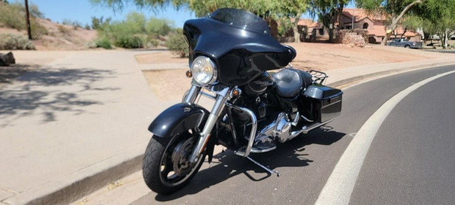 2011 Harley-Davidson FLHX - Street Glide