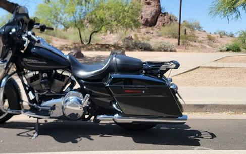 2011 Harley-Davidson FLHX - Street Glide