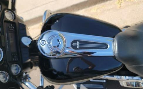2011 Harley-Davidson FLHX - Street Glide