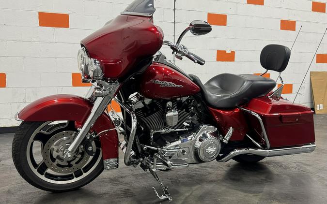 2012 HARLEY DAVIDSON STREET GLIDE