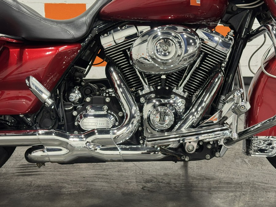 2012 HARLEY DAVIDSON STREET GLIDE