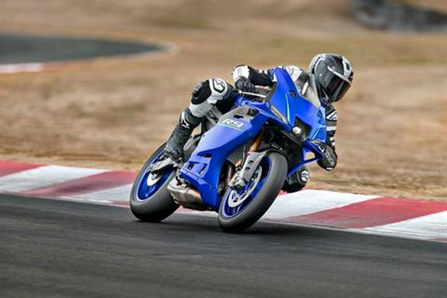 2027 Yamaha YZF-R9