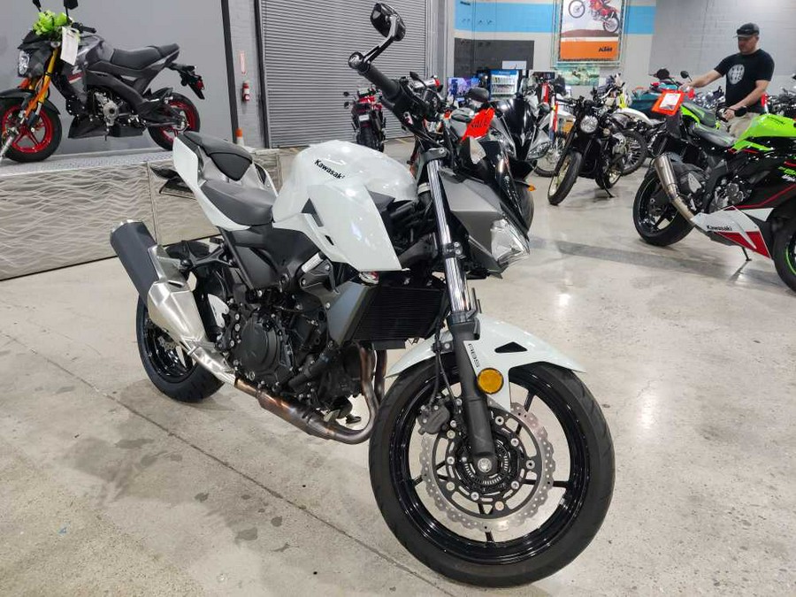 2022 KAWASAKI Z400 ABS