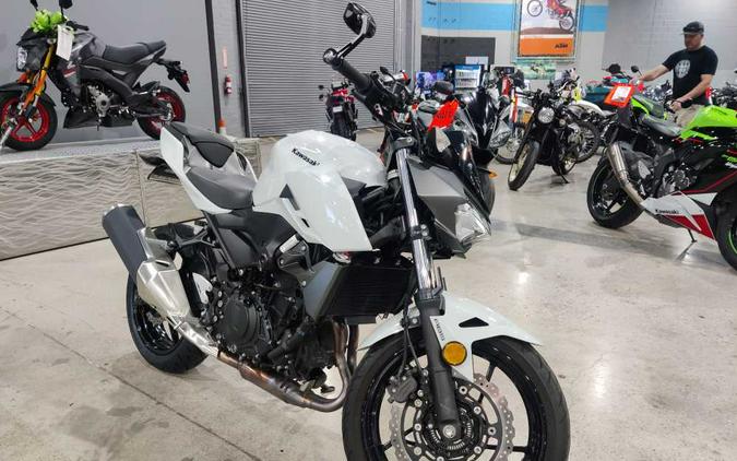 2022 KAWASAKI Z400 ABS