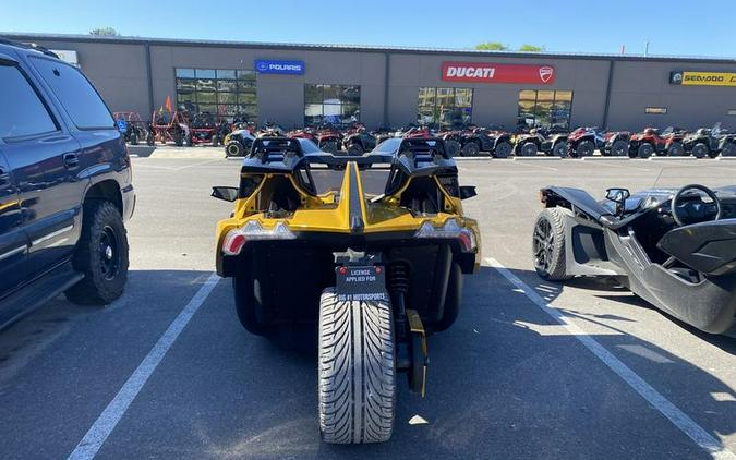 2024 Polaris Slingshot® Slingshot® R AutoDrive Gold Rush