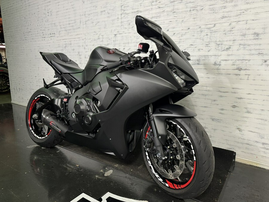 2017 HONDA CBR1000RAH (ABS) w/ TONS of Upgrades & Immaculate Condition!