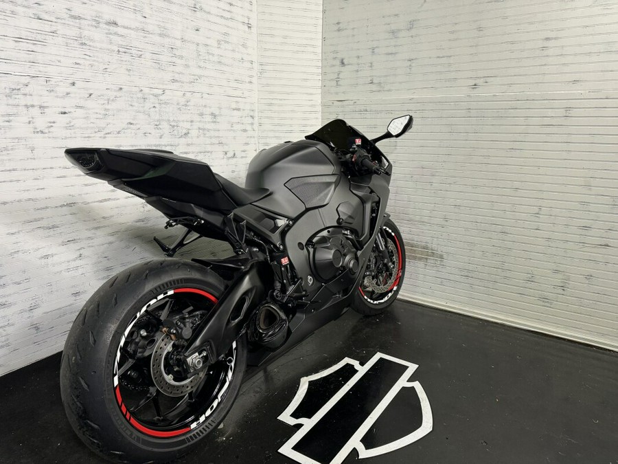 2017 HONDA CBR1000RAH (ABS) w/ TONS of Upgrades & Immaculate Condition!