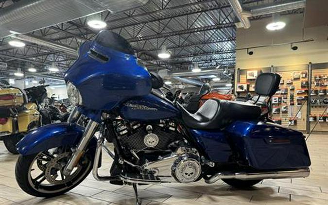 2017 Harley-Davidson Street Glide® Special