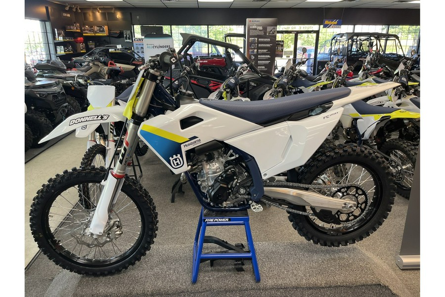 2025 Husqvarna Motorcycles FC 250