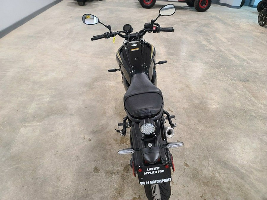 2025 Yamaha XSR 700