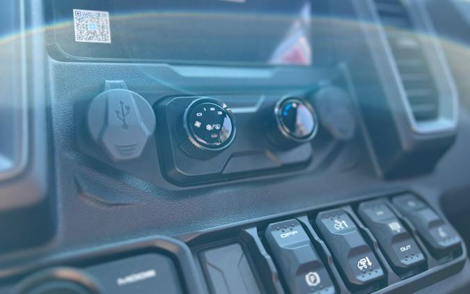 2026 CFMOTO UFORCE U10 Pro Highland