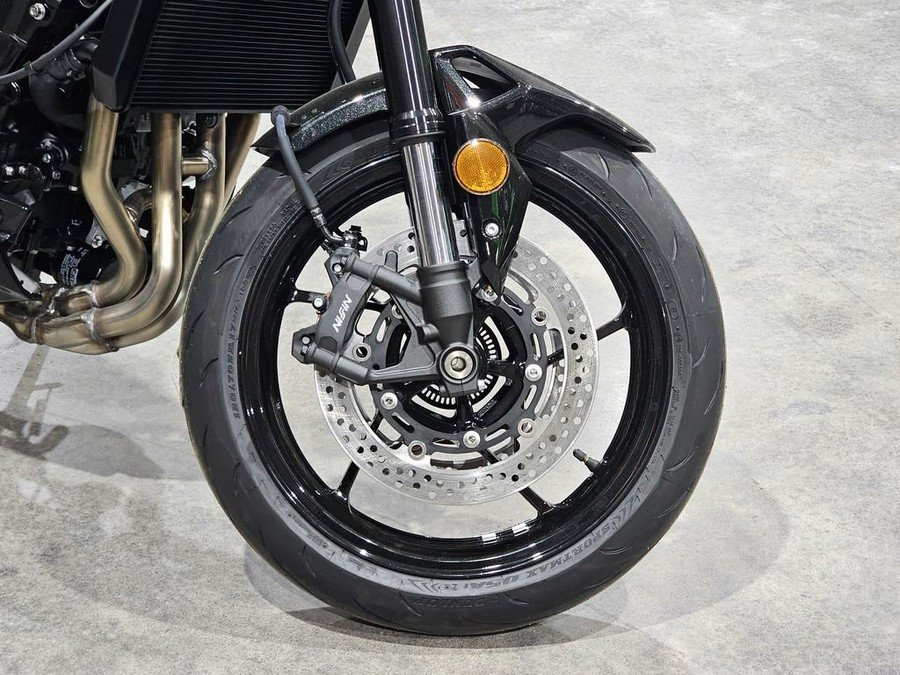 2025 Kawasaki Z900 ABS