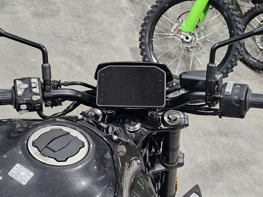 2025 Kawasaki Z900 ABS