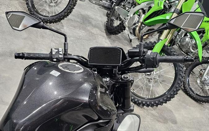 2025 Kawasaki Z900 ABS