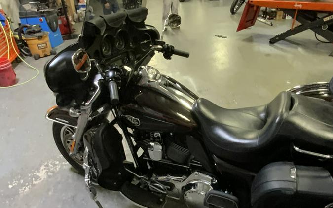 2011 Harley-Davidson Tri-Glide Ultra Classic - Two-Tone Color Options