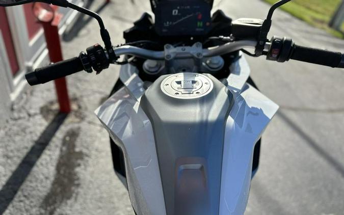 2020 BMW F 900 XR Light White