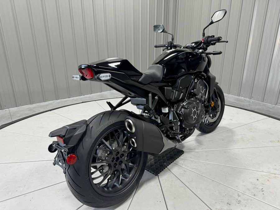 2024 Honda CB1000R Black Edition