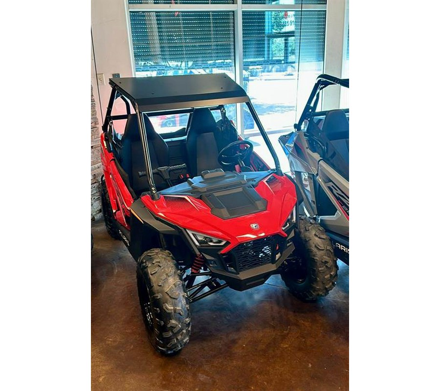 2025 Polaris RZR 200 EFI