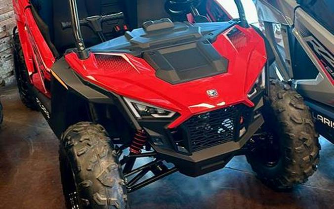 2025 Polaris RZR 200 EFI