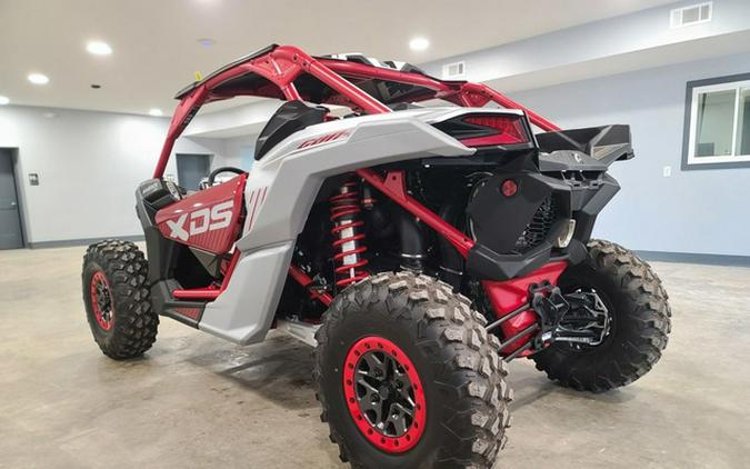 2025 Can-Am Maverick X3 X DS Turbo RR With Smart-Shox Fiery Re
