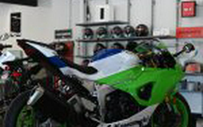 2024 Kawasaki Ninja ZX6R 40th Anniversary